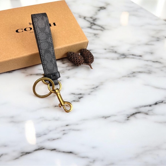 Coach Black Leather Key Holder with Gold Accents - Picture 1 of 7